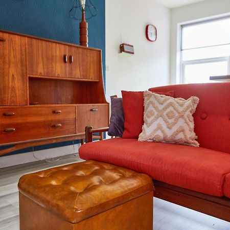Binks - Seafront 1 Bed First Floor Apartment クリーソープス エクステリア 写真