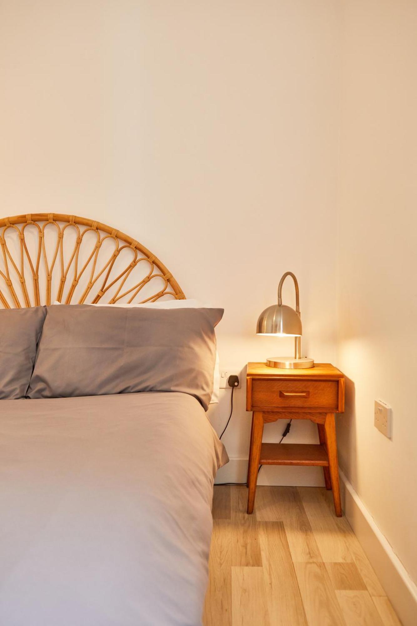 Binks - Seafront 1 Bed First Floor Apartment クリーソープス エクステリア 写真